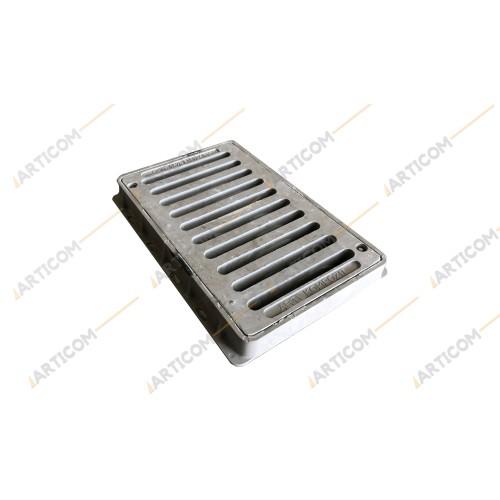 A YSÇ 3050 Composite Rainwater Grating